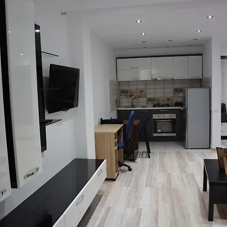 アパート Comfort コンスタンツァ