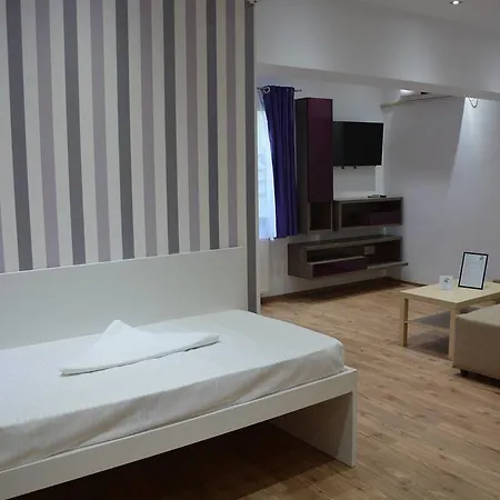 アパート Comfort 3*